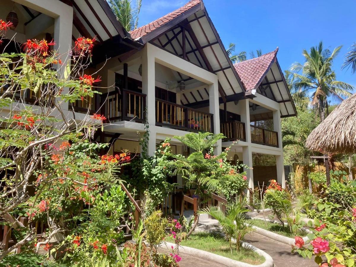 Lutwala Bungalows And Private Villa Гили Траванган Экстерьер фото