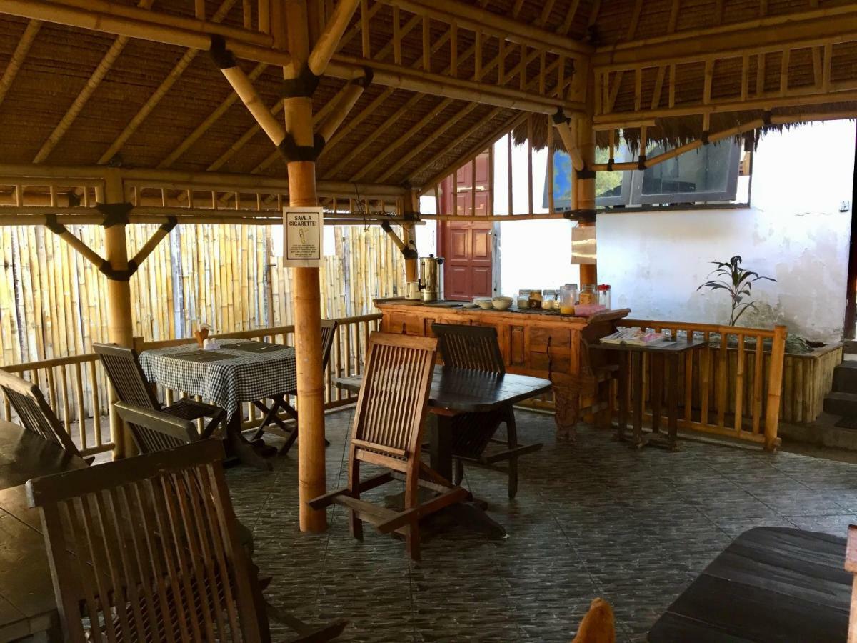 Lutwala Bungalows And Private Villa Гили Траванган Экстерьер фото